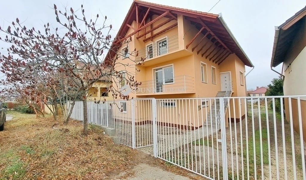 For sale house, Tura