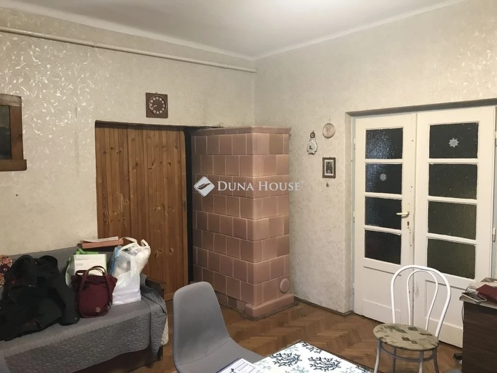 c3-1-name c2-1-name, Sárbogárd, Kígyó köz