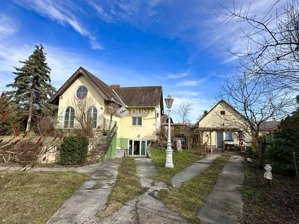 Eladó ház, Sülysáp