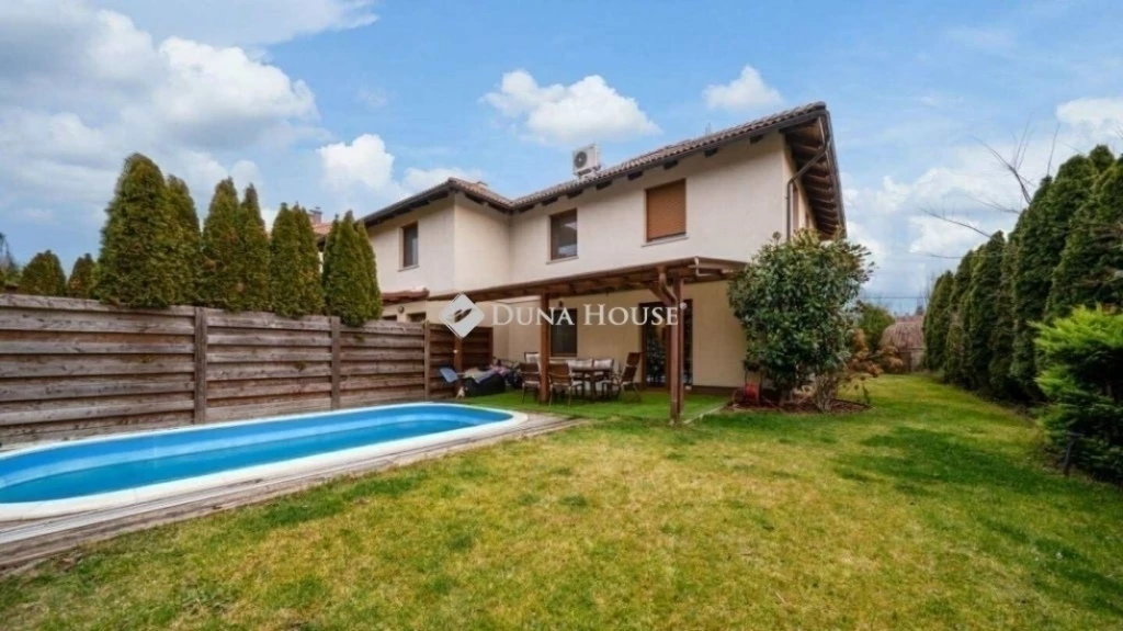 Eladó ház, Gödöllő