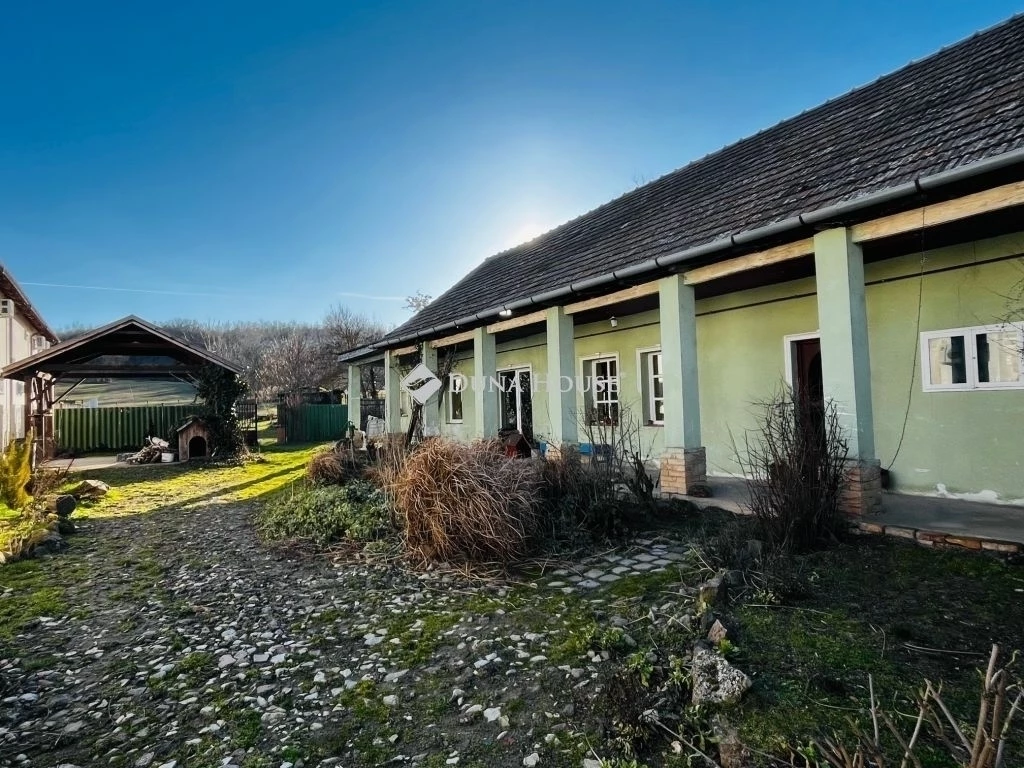 Eladó ház, Sülysáp