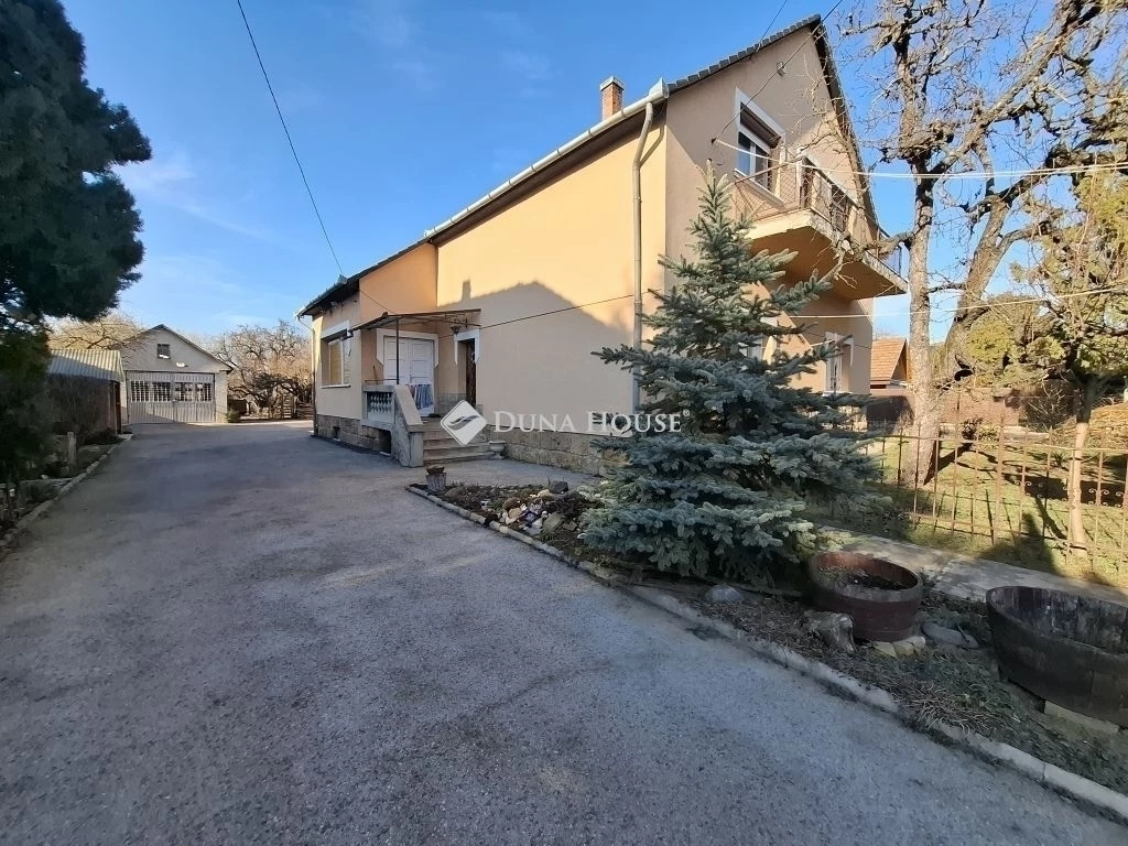 c3-1-name c2-1-name, Budapest XVII. kerület