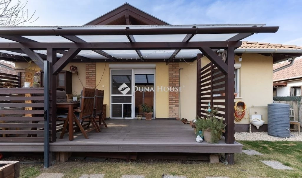 Eladó lakás, Gyömrő