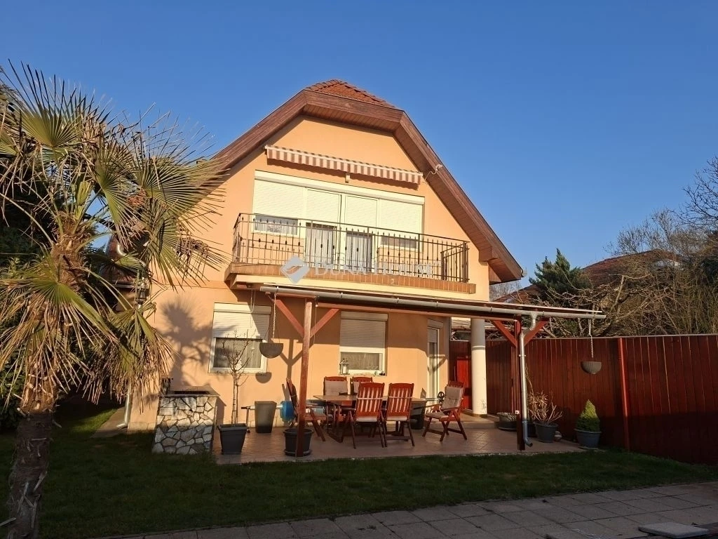 c3-1-name c2-2-name, Nagytarcsa