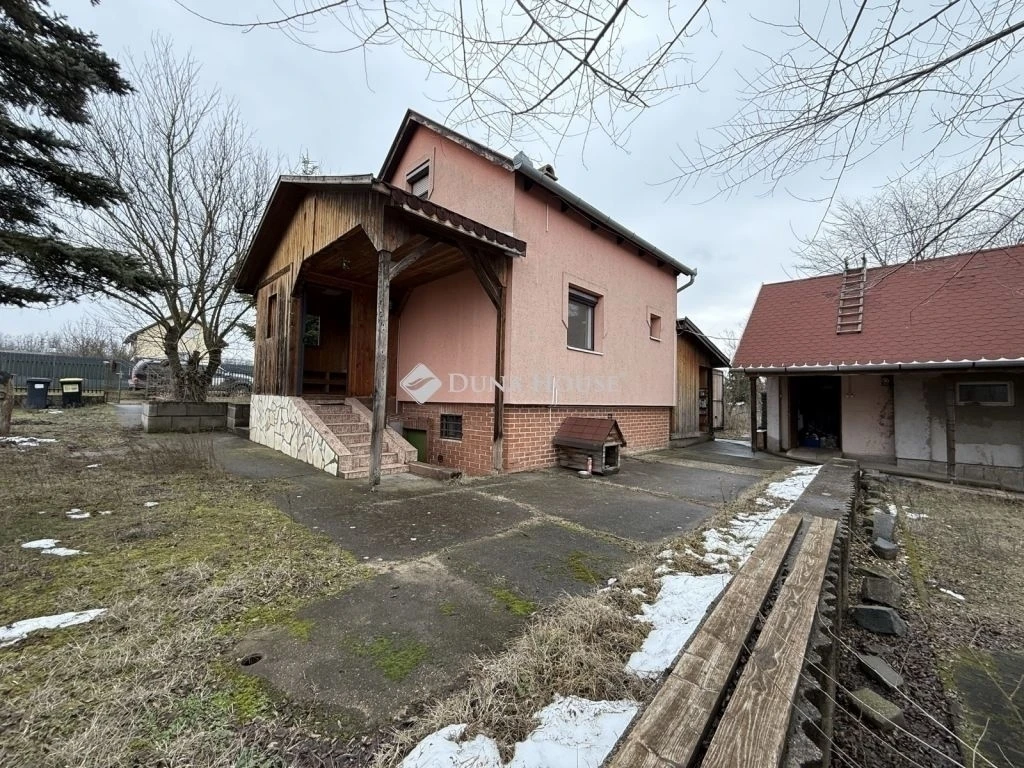 c3-1-name c2-1-name, Isaszeg