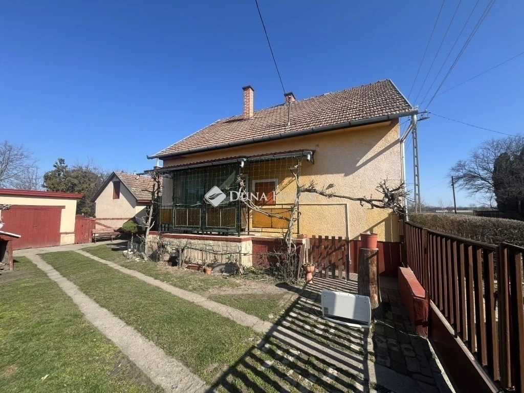 c3-1-name c2-1-name, Monor