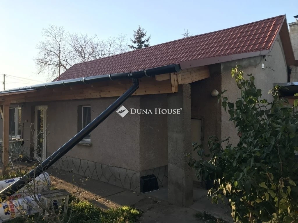 c3-1-name c2-1-name, Nagyvenyim, Bolt utca