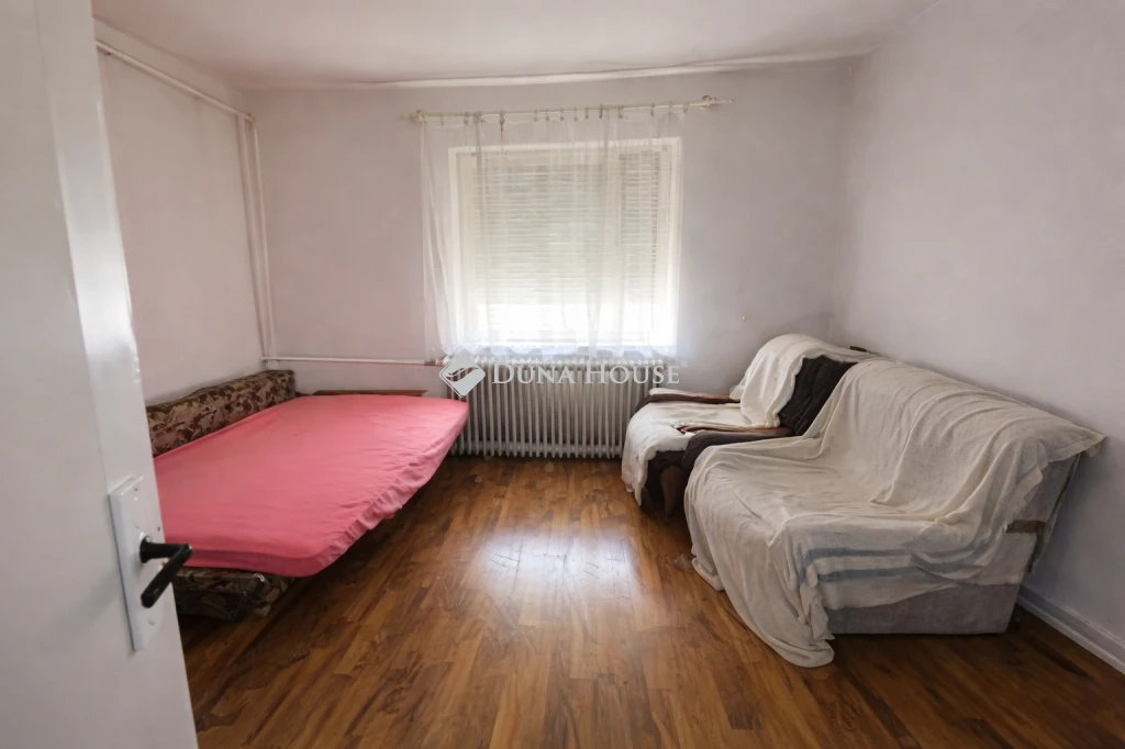 c3-1-name c2-1-name, Ócsa