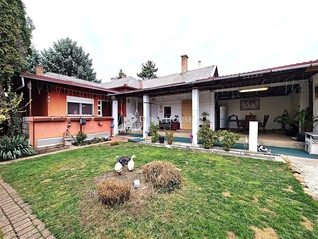 Eladó ház, Maglód