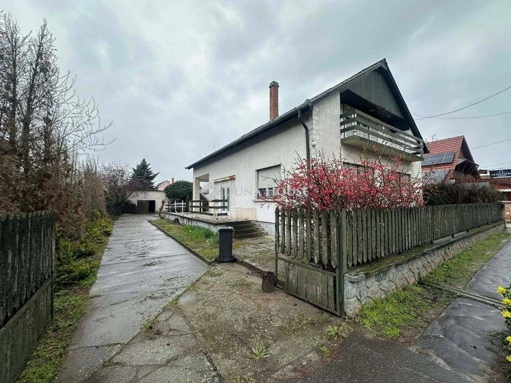 c3-1-name c2-1-name, Albertirsa