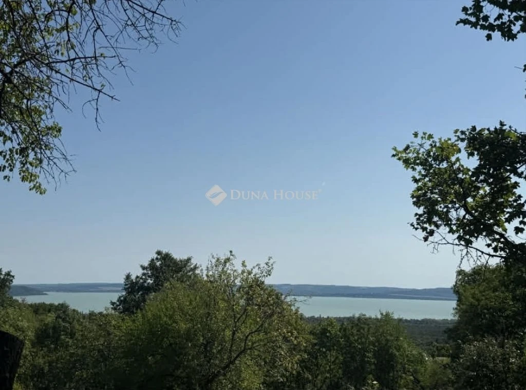 Eladó telek, Balatonudvari