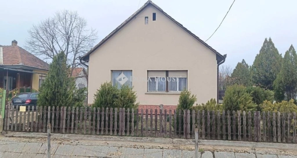 c3-1-name c2-1-name, Szentmártonkáta