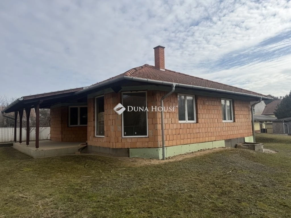 Eladó ház, Gyömrő