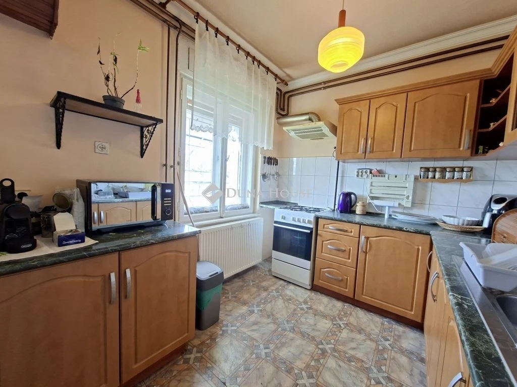 Eladó ház, Tápiószecső