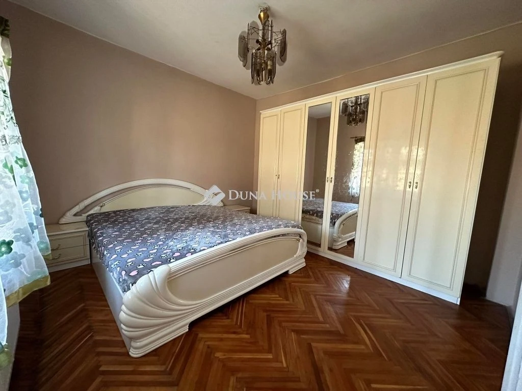 c3-1-name c2-1-name, Sárbogárd, Kossuth Lajos utca