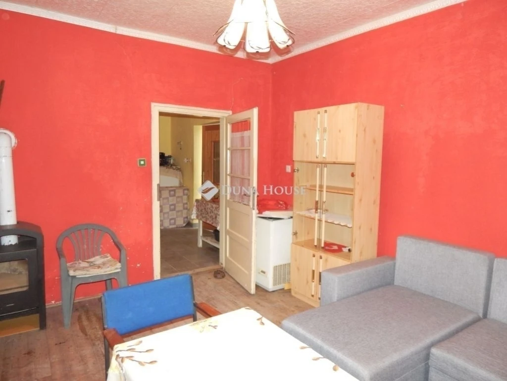 c3-1-name c2-1-name, Sárbogárd, Barátság utca