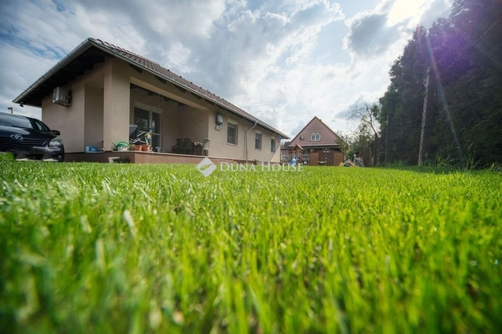 c3-1-name c2-1-name, Albertirsa