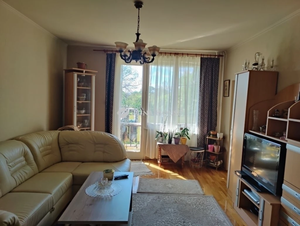 Eladó lakás, Budapest 18. ker.