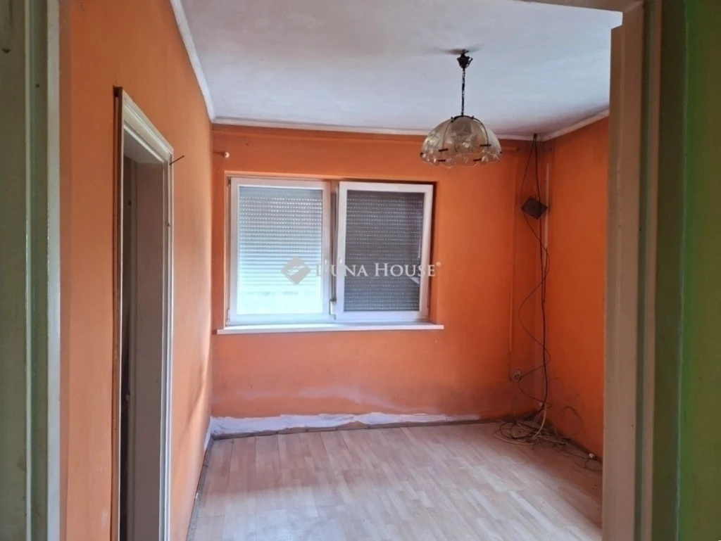 Eladó ház, Gyömrő