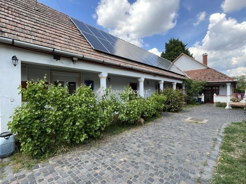 Eladó ház, Gyömrő