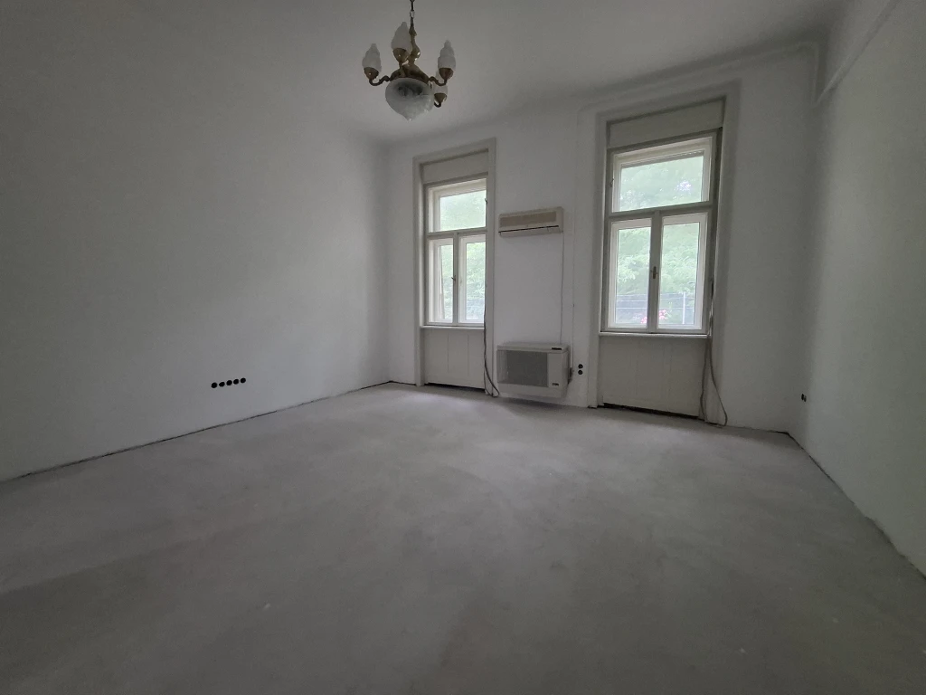 Eladó lakás, Budapest 16. ker.