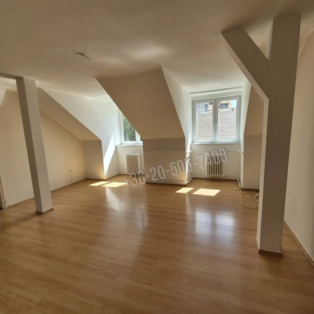 Eladó Társasházi lakás, Miskolc, Belváros, 84nm, 62900000 Ft