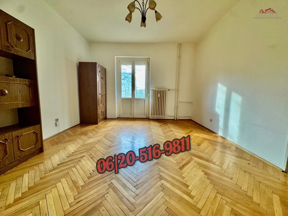 For sale brick flat, Dunaújváros