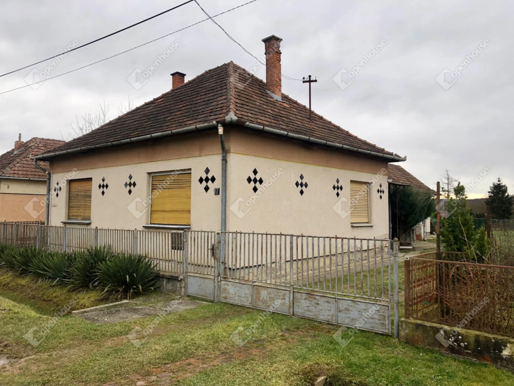 For sale house, Iklódbördőce