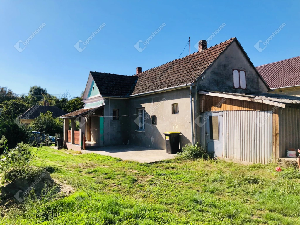 Eladó családi ház Pölöskefőn!