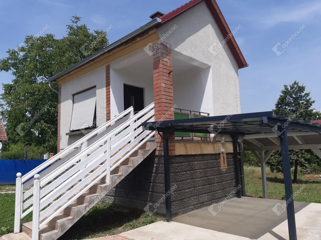 For sale house with a garden, Rigyác