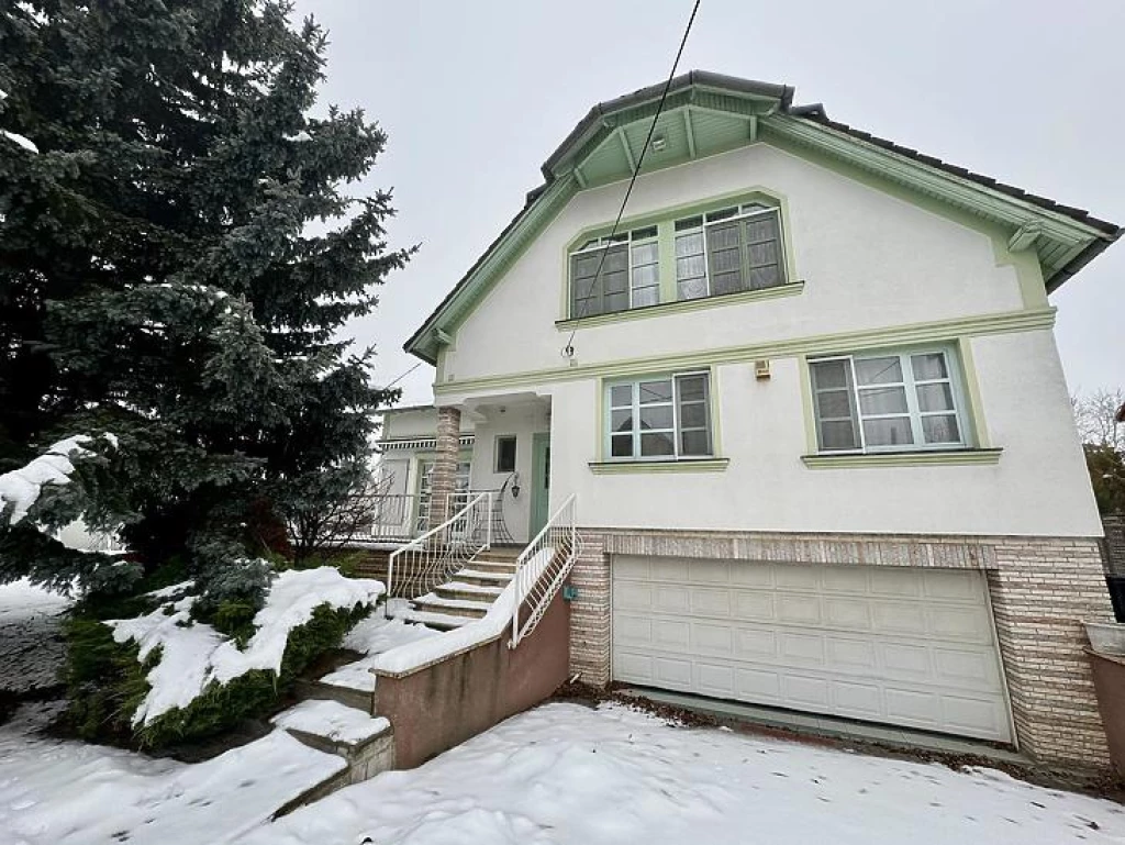 Eladó családi ház, Dunakeszi