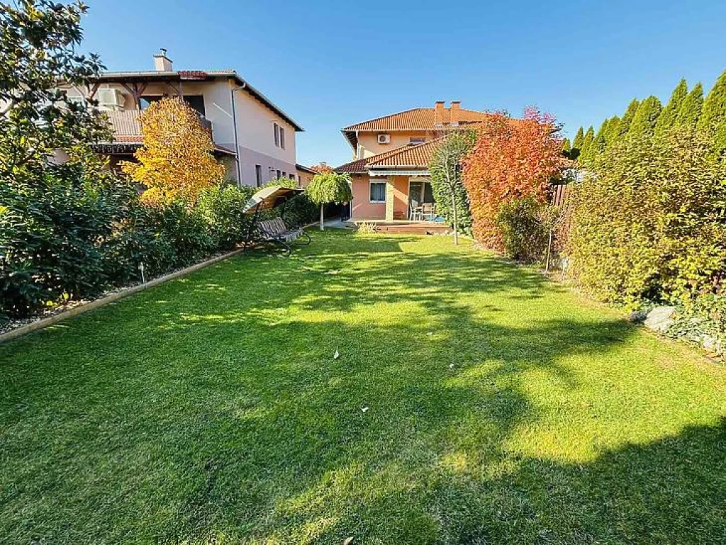 For sale semi-detached house, Dunakeszi