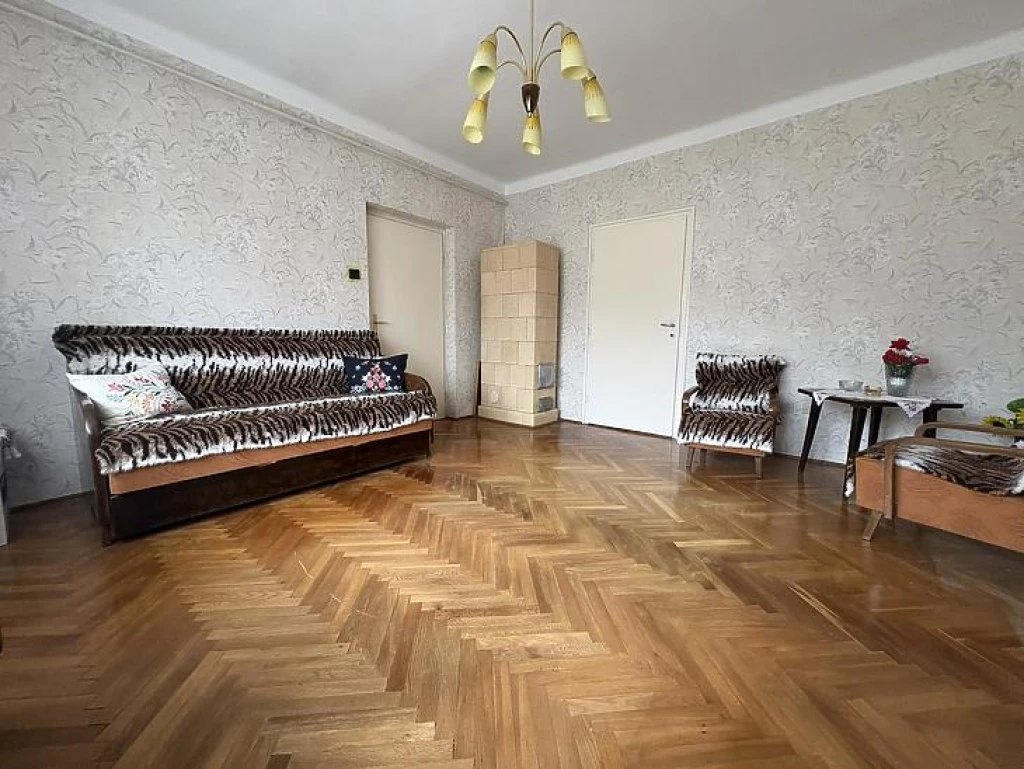 For sale brick flat, Dunakeszi