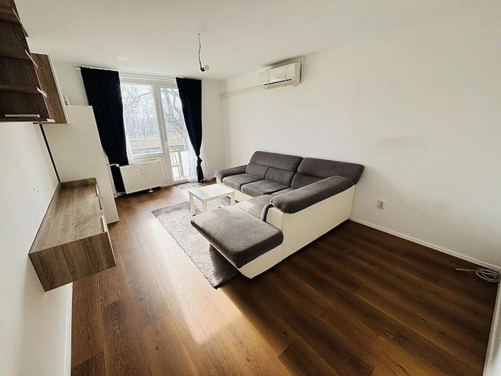 For sale panel flat, Dunakeszi