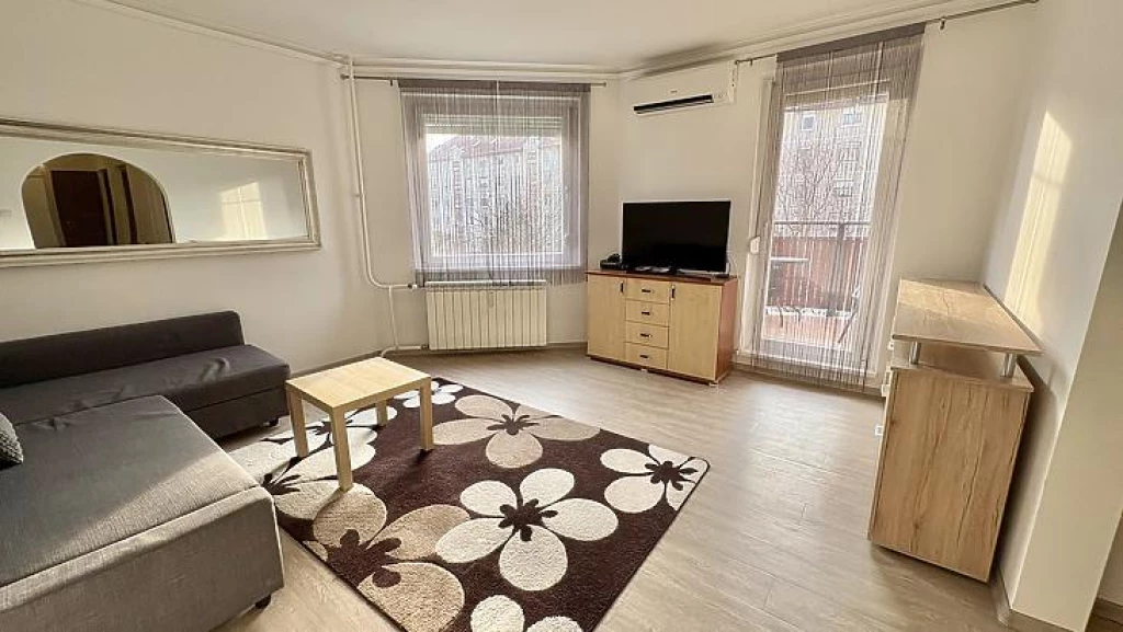 For sale panel flat, Dunakeszi