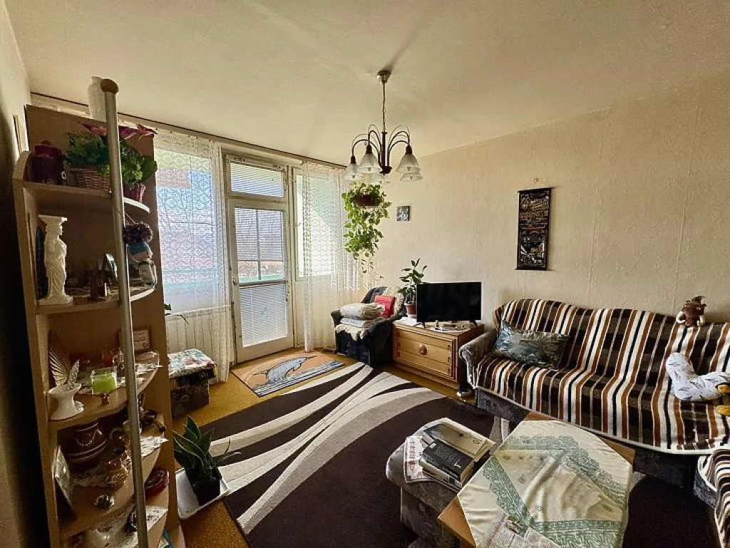 For sale panel flat, Dunakeszi