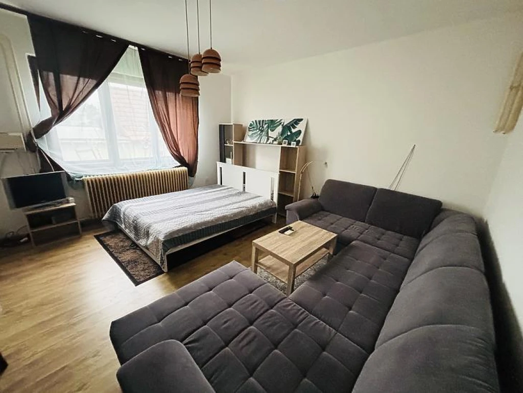 c3-1-name c2-1-name, Fót