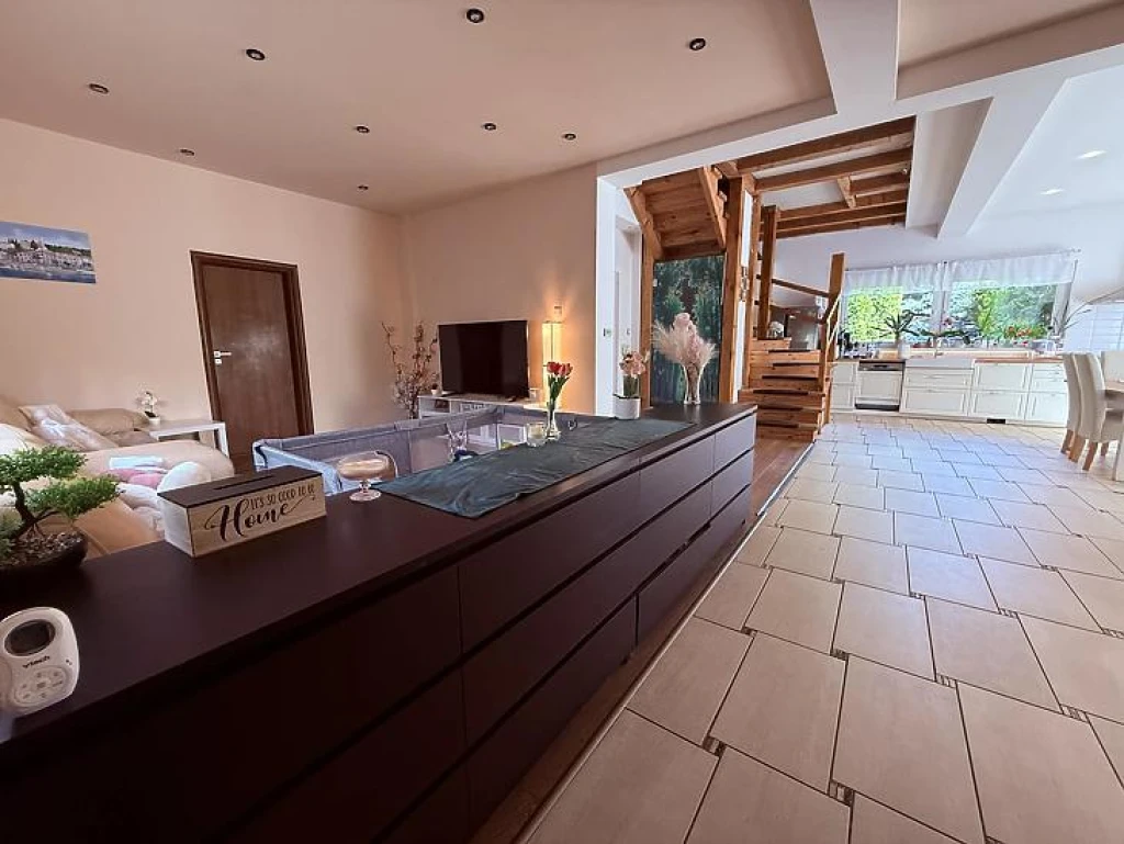 c3-1-name c2-1-name, Dunakeszi