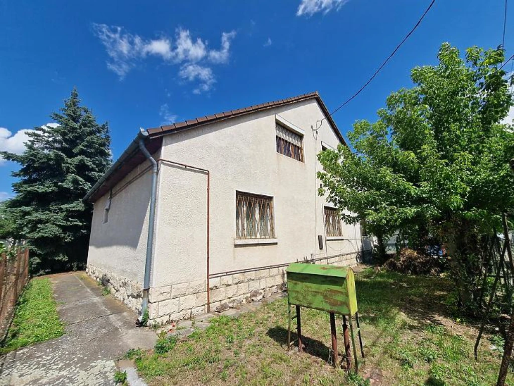 Eladó családi ház, Dunakeszi