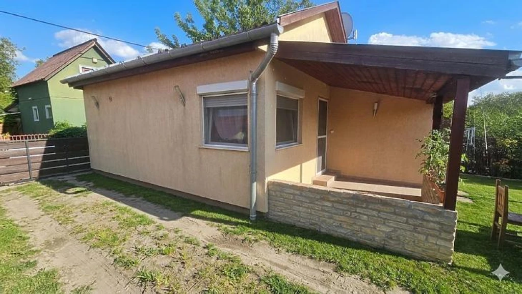 Eladó házrész, Dunakeszi