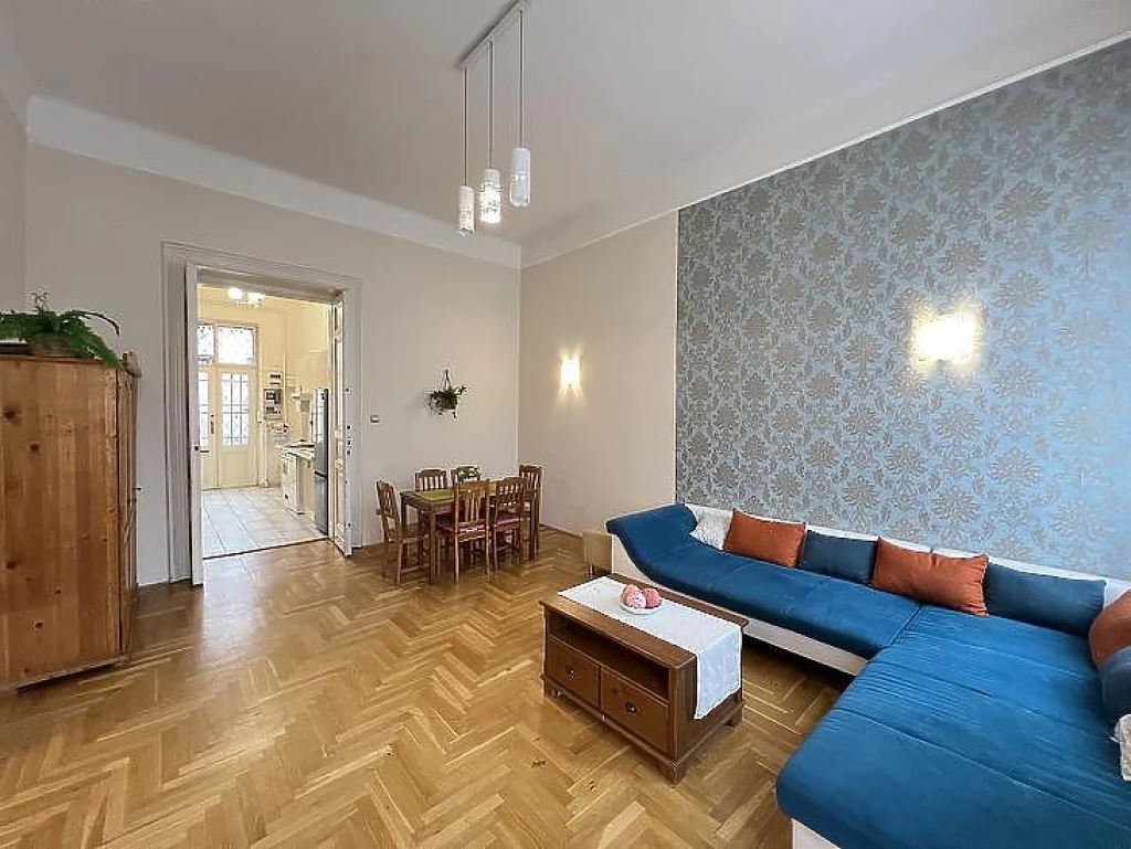 Eladó téglalakás, Budapest VI. kerület, Nagykörúton kívüli terület