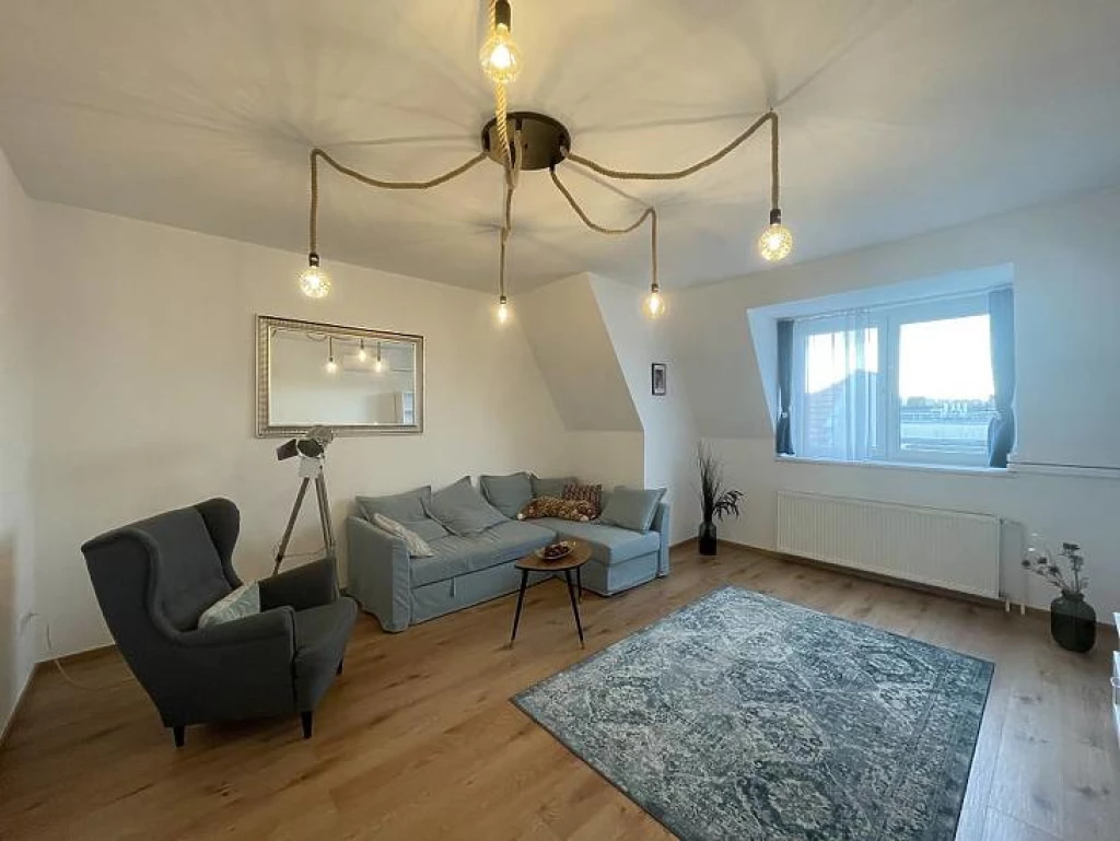 Eladó téglalakás, Budapest VI. kerület, Nagykörúton kívüli terület