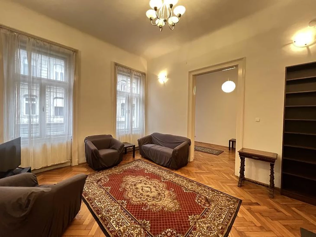 For sale brick flat, Budapest VIII. kerület, Népszínház negyed