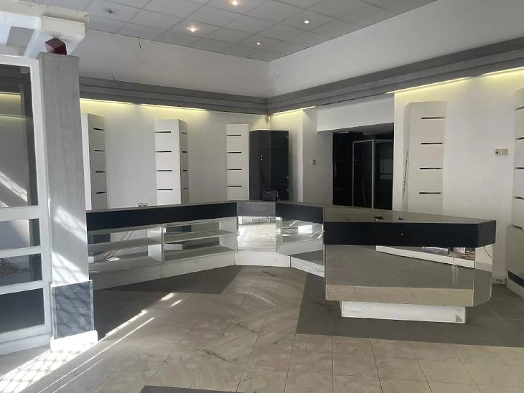 For sale store, Budapest VIII. kerület, Népszínház negyed