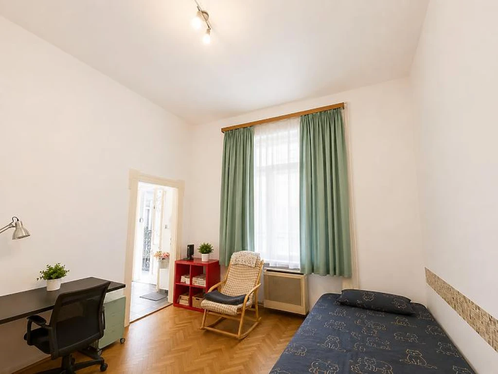 Eladó téglalakás, Budapest V. kerület, Belváros