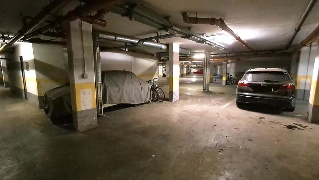Kiadó teremgarázs, Budapest XV. kerület, Rákospalota