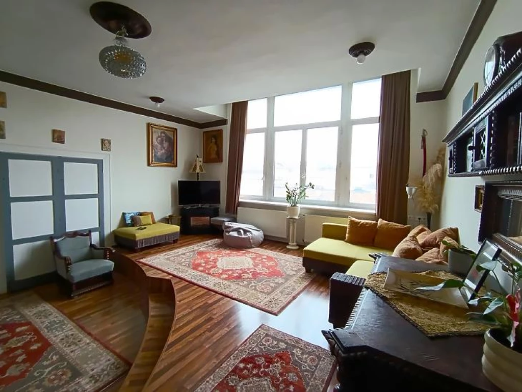 Eladó téglalakás, Budapest II. kerület, Rézmál