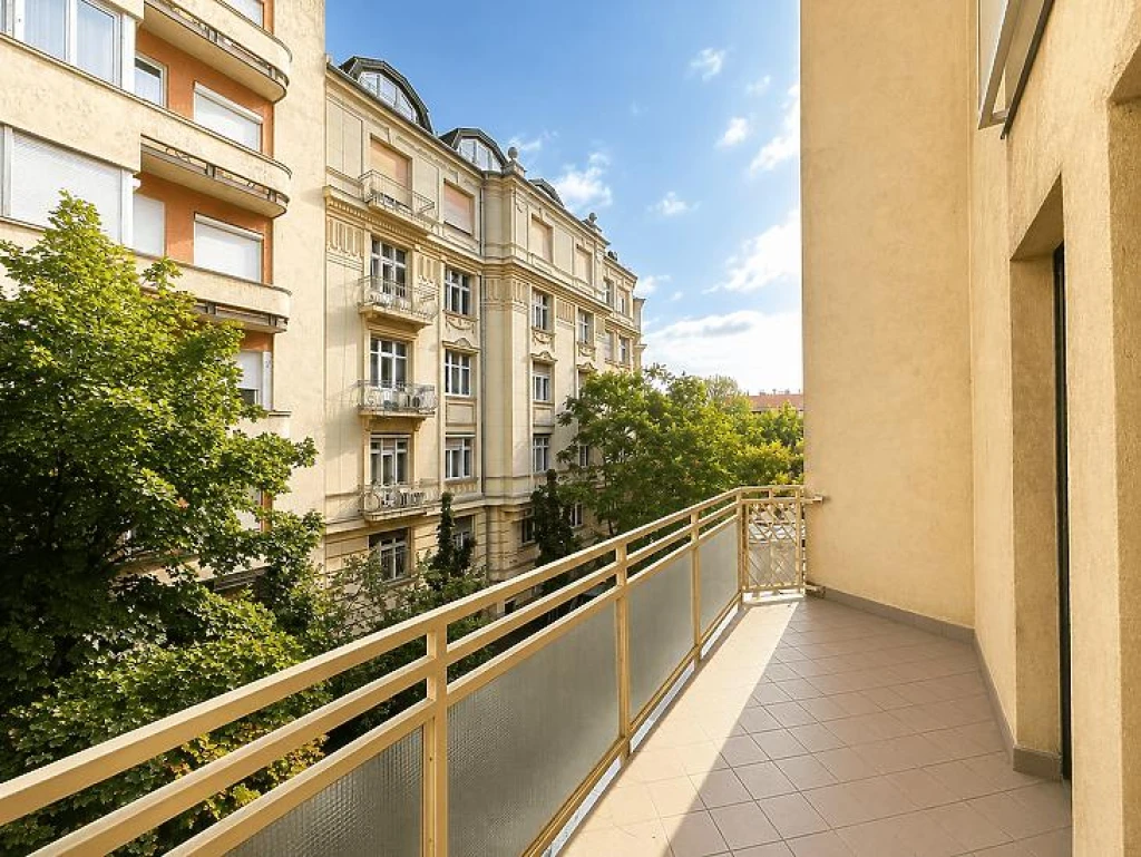 Kiadó téglalakás, Budapest II. kerület, Országút