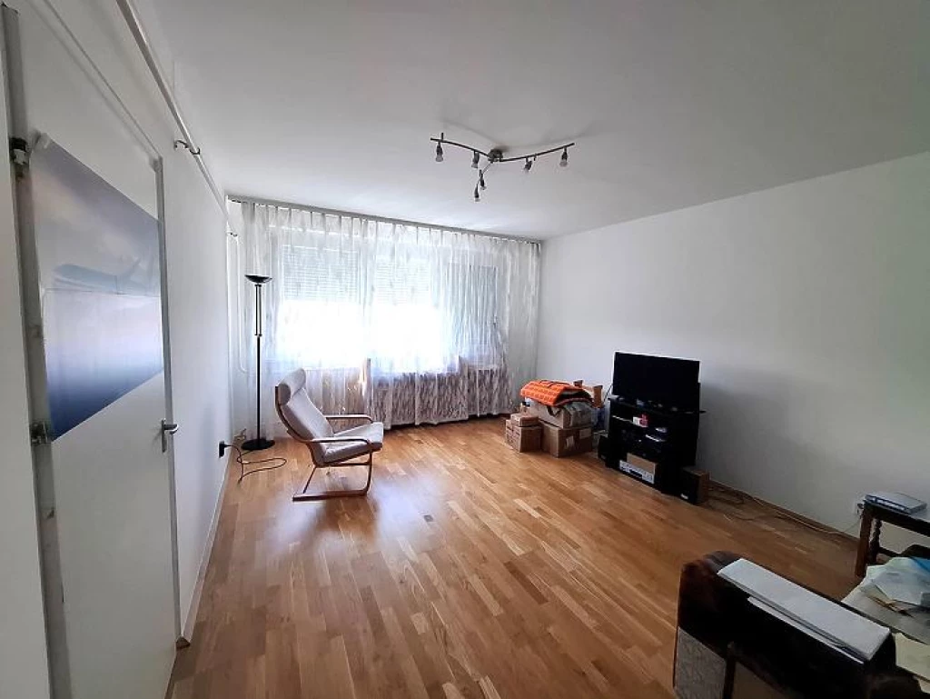 Eladó panellakás, Budapest X. kerület, Újhegy