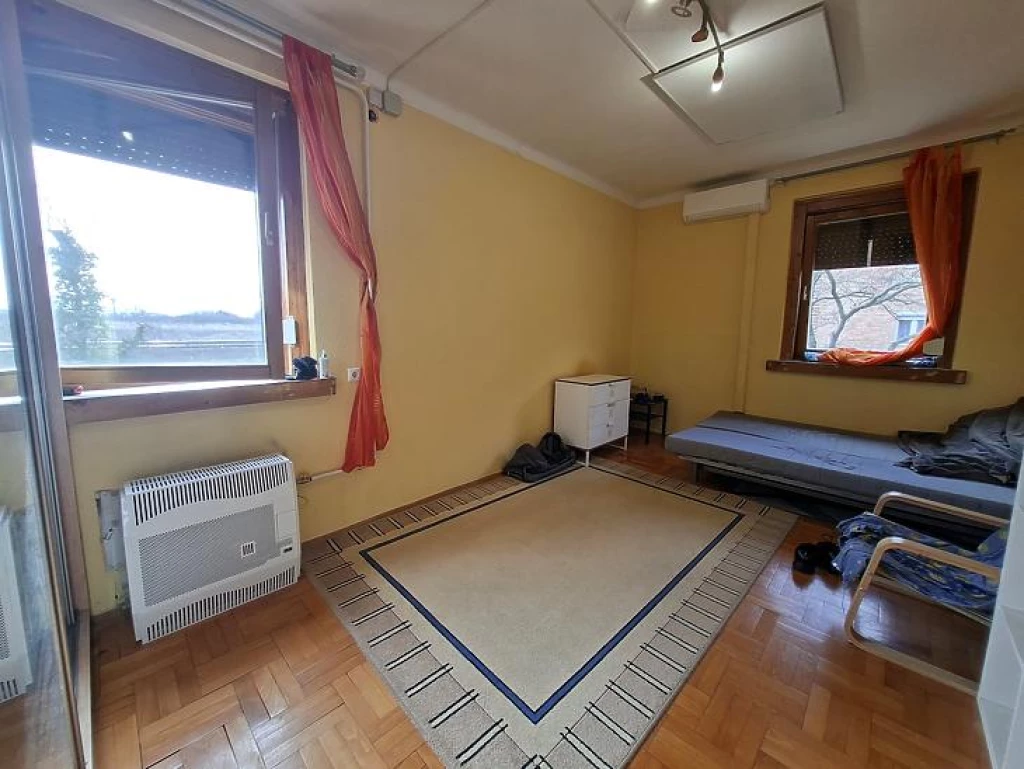 Eladó téglalakás, Budapest X. kerület, Laposdűlő